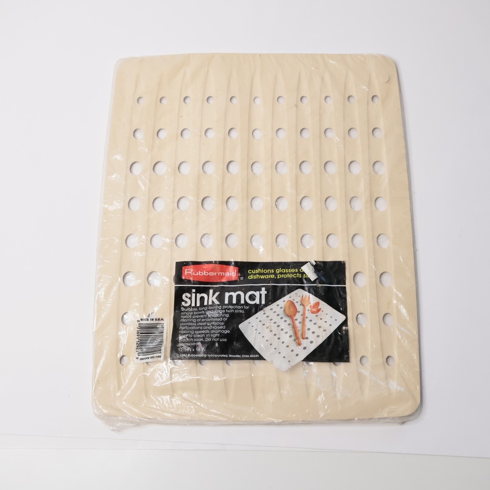 Vintage NOS 1987 Rubbermaid Sink Mat #1292. ALMOND 16" X 12-3/4" NEW AND SEALED